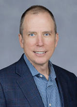 Andrew Howell Headshot