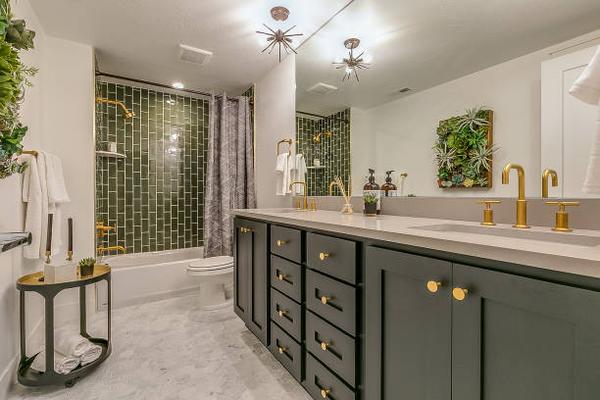 Budget-Friendly Bathroom Remodeling Solutions